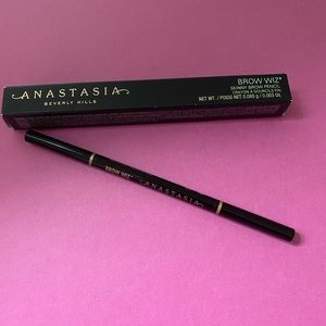 Anastasia Beverly Hills Brow Wiz in shade “taupe”